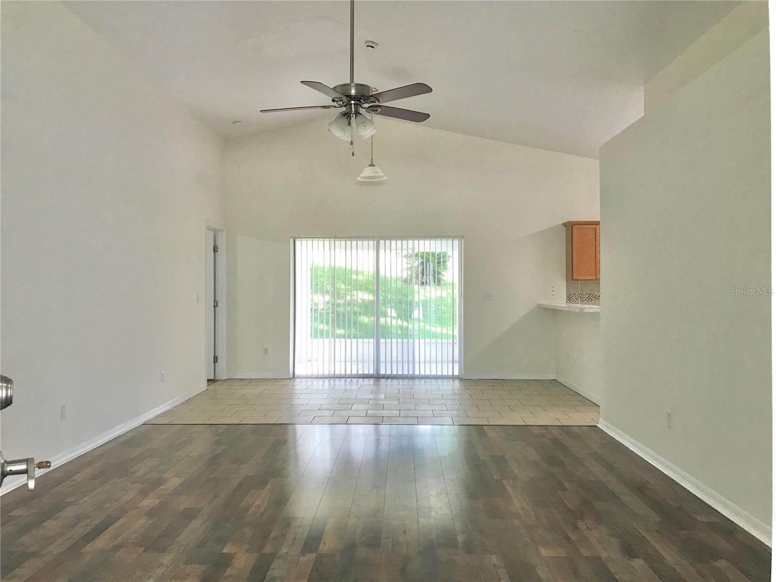 989 Scenic View Circle, FL