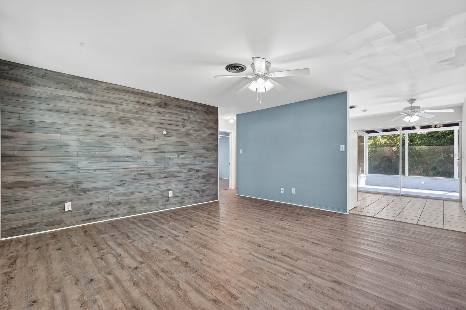 353 Chardon Road, FL