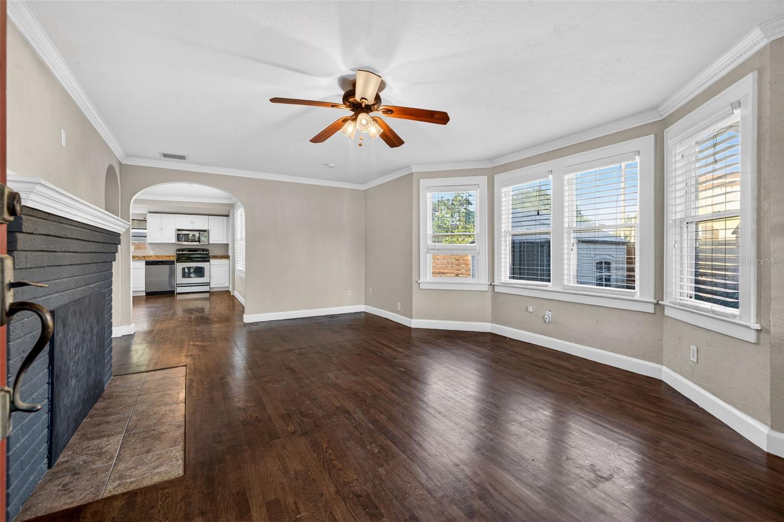 2419 Dartmouth Avenue, FL