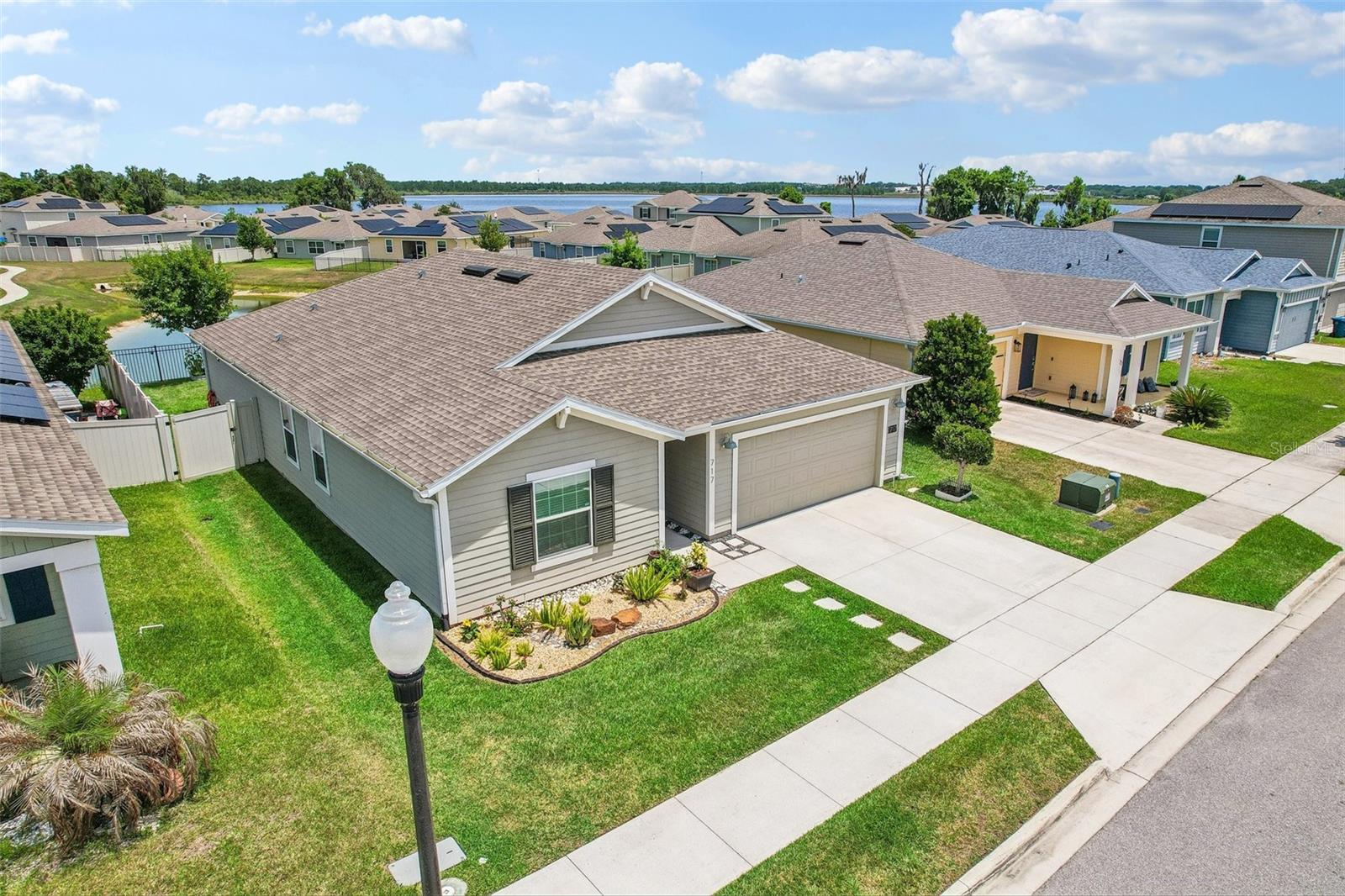 717 Simone Court, FL