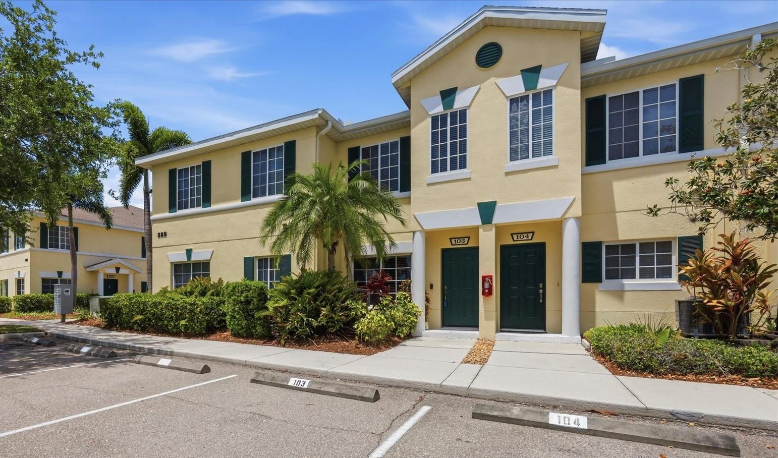 329 Cape Harbour Loop, FL