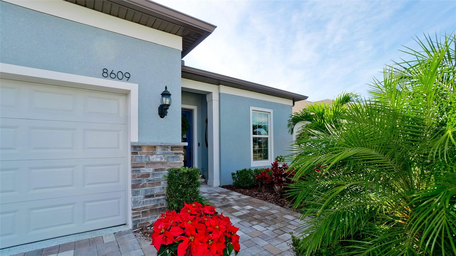 8609 Seascape Cove, FL