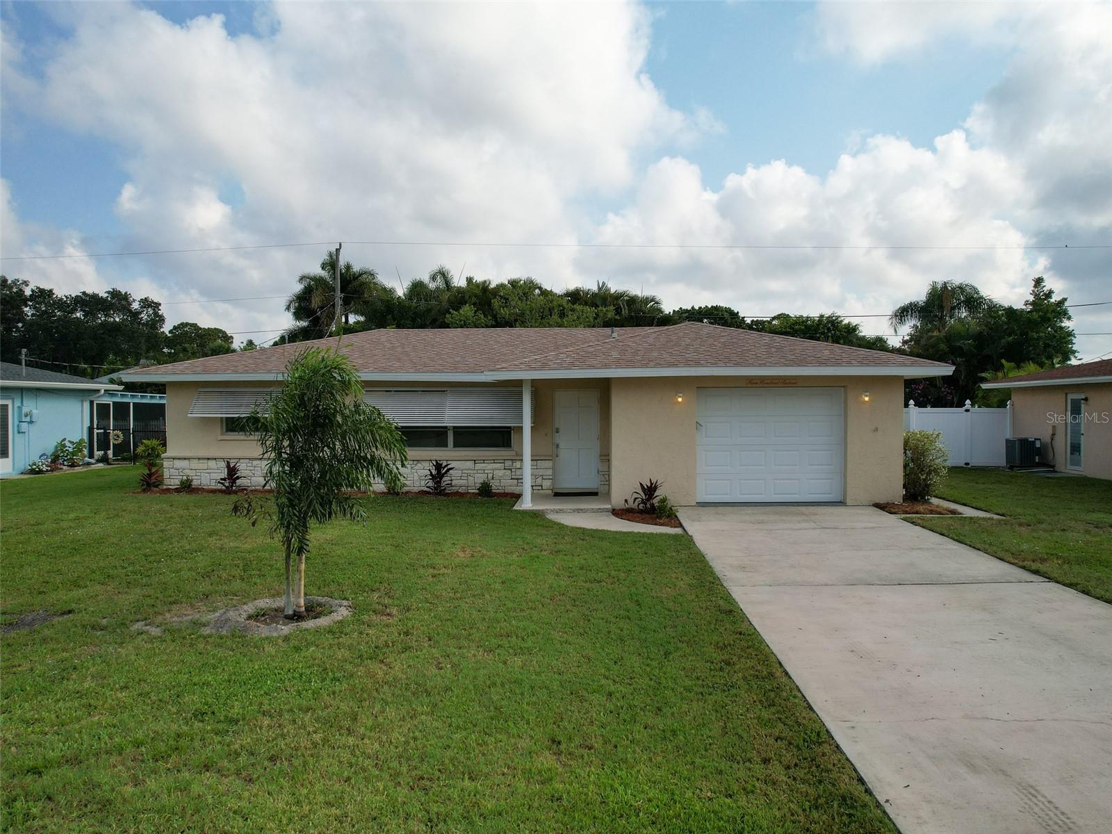 916 Gillespie Street, FL