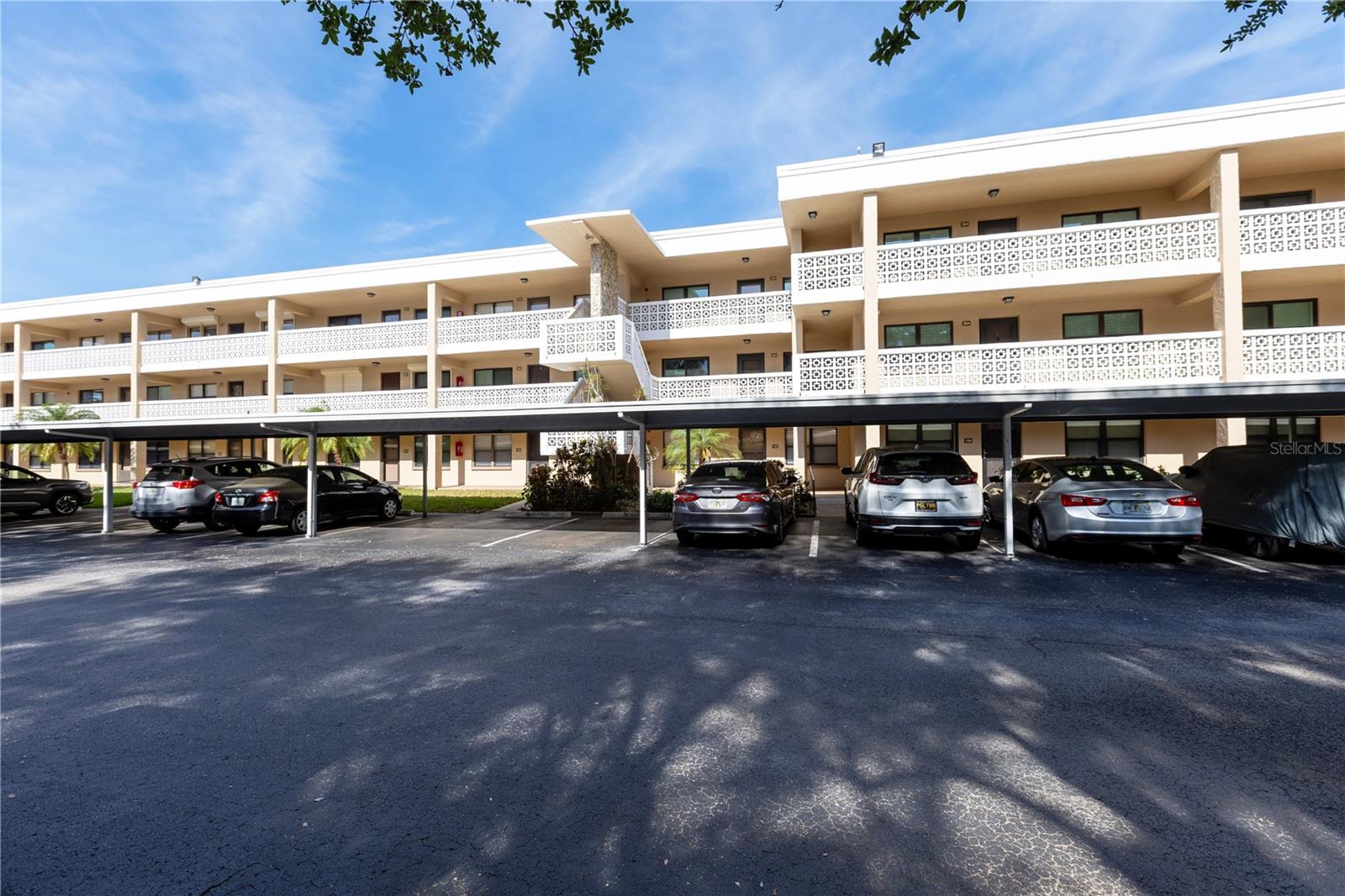 5080 Locust Street, FL