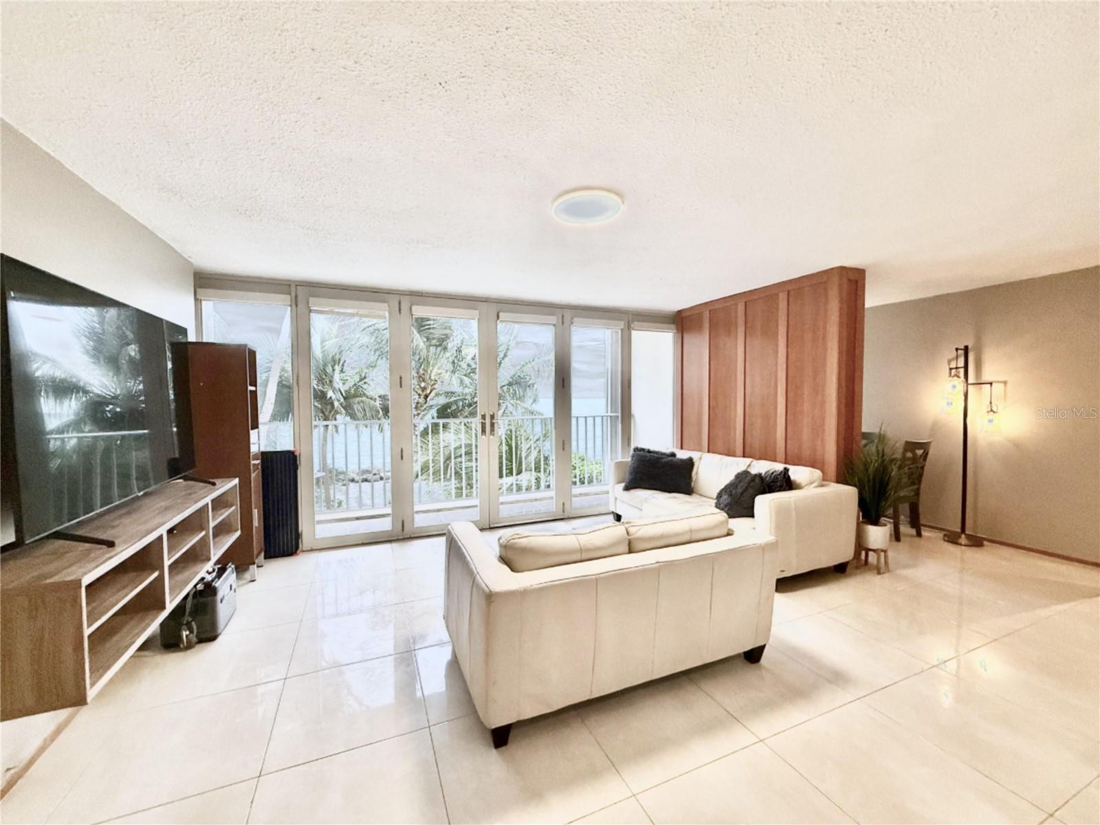 3103 Av. Isla Verde, PR