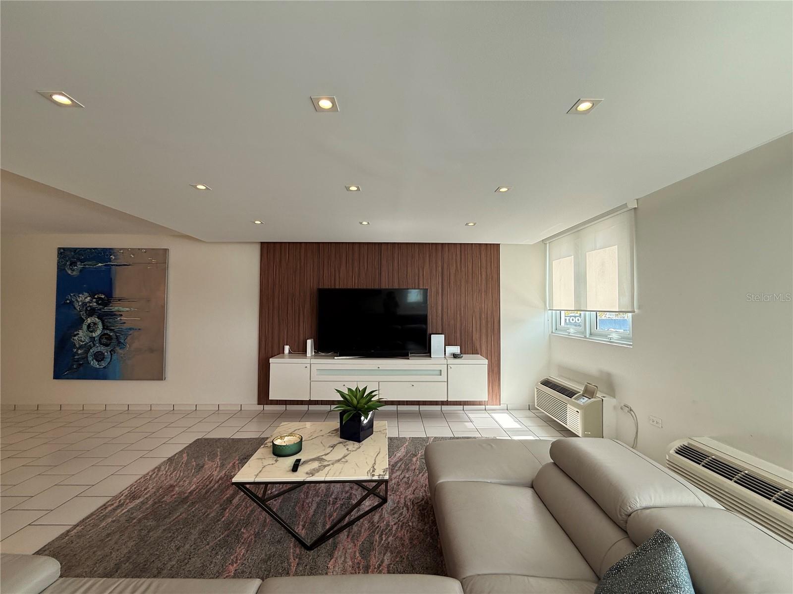 5245 Isla Verde Avenue, PR