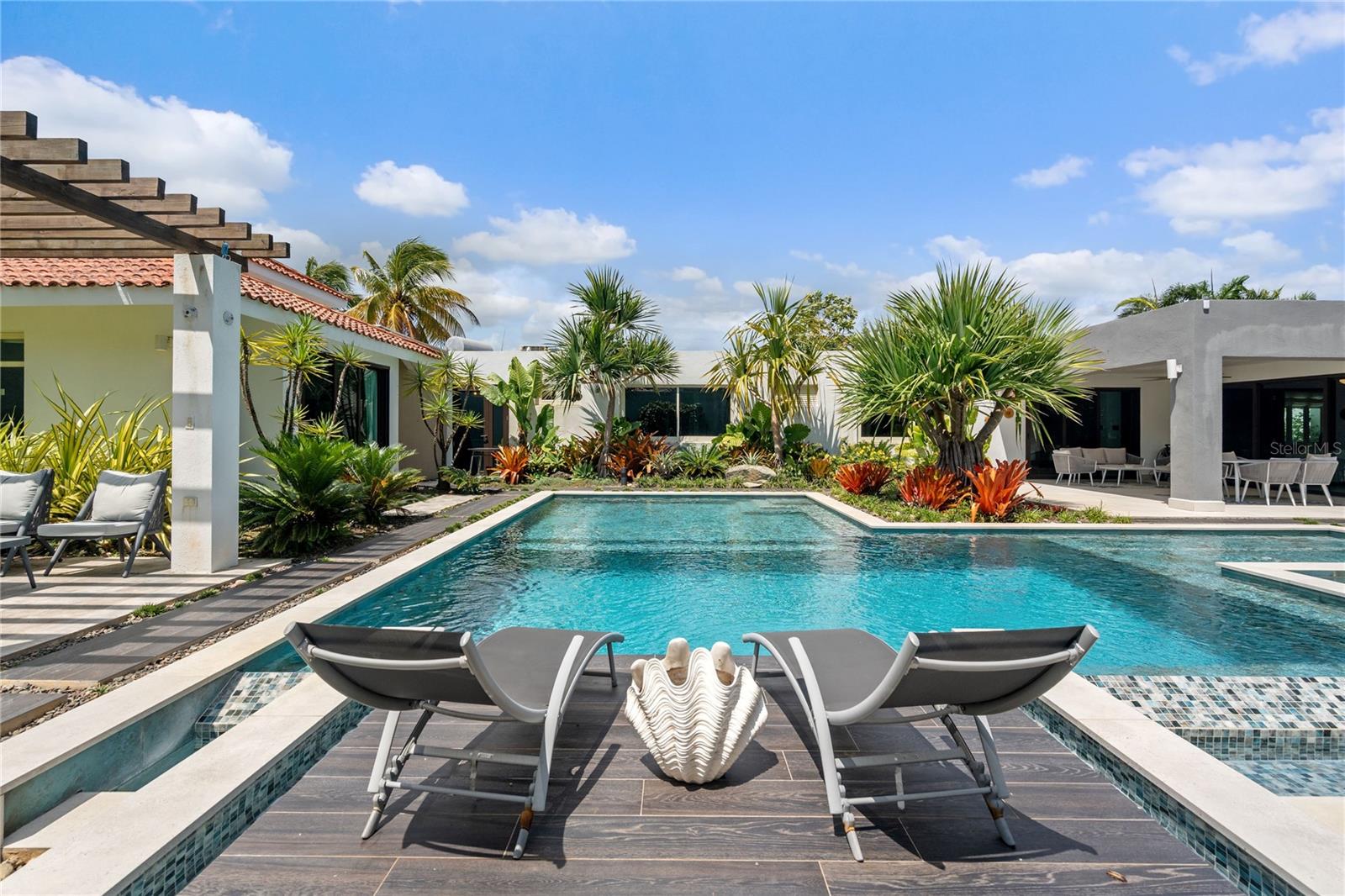 370 Dorado Beach East, PR