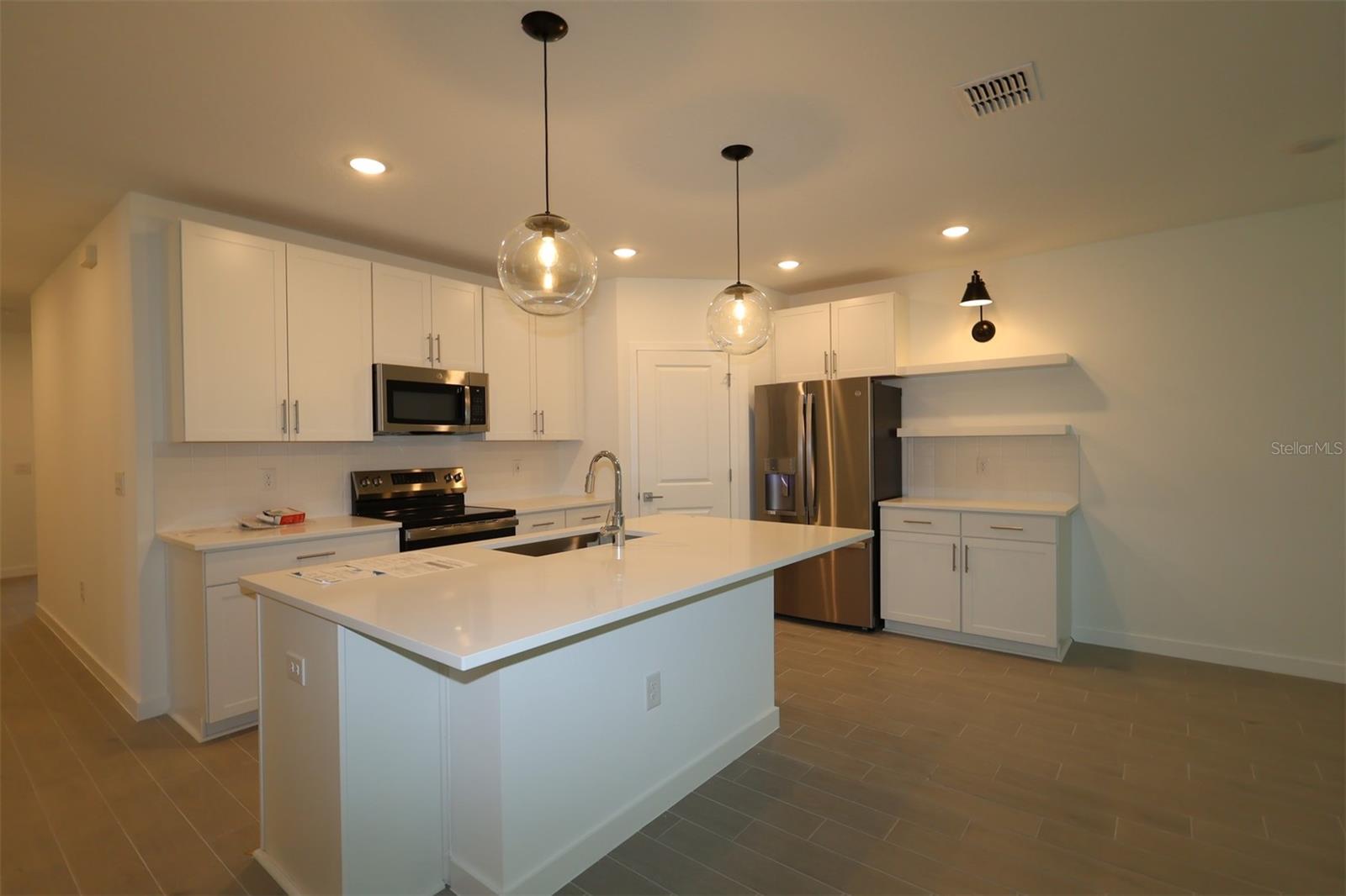 4272 141 Lane, FL