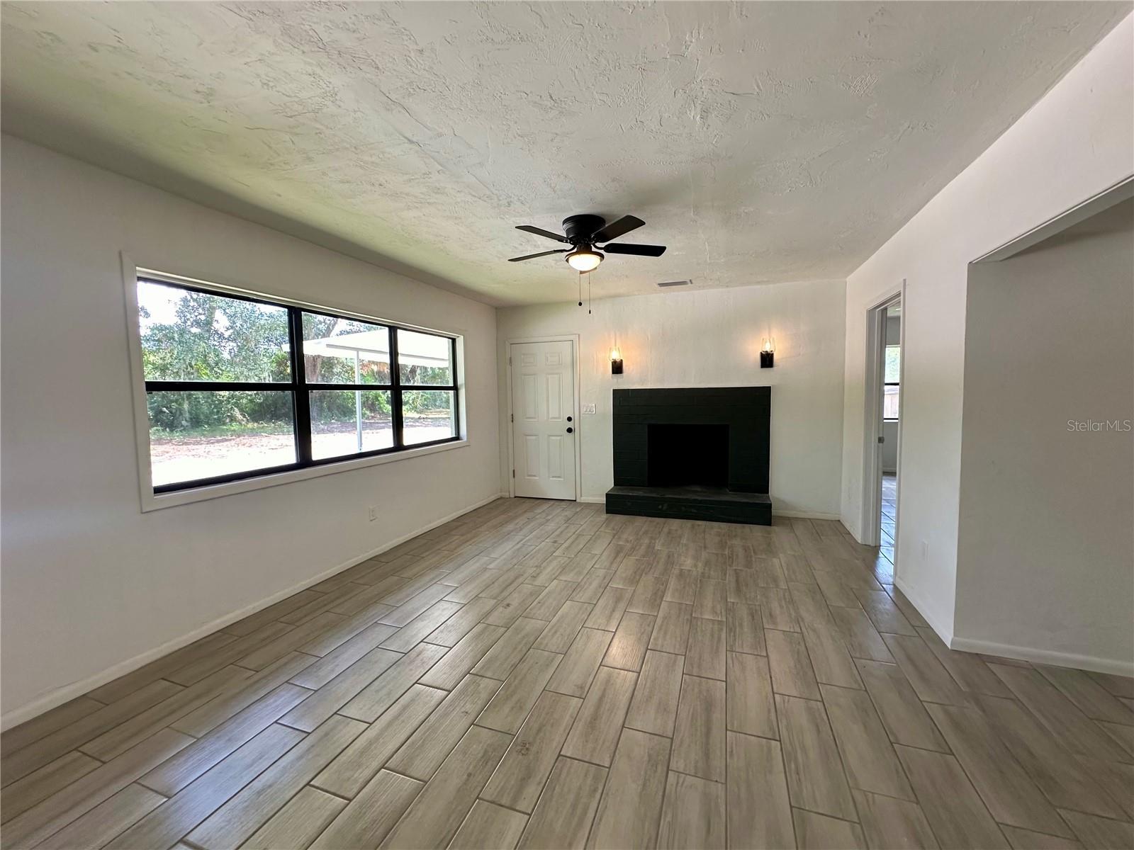 12104 Us Highway 441, FL