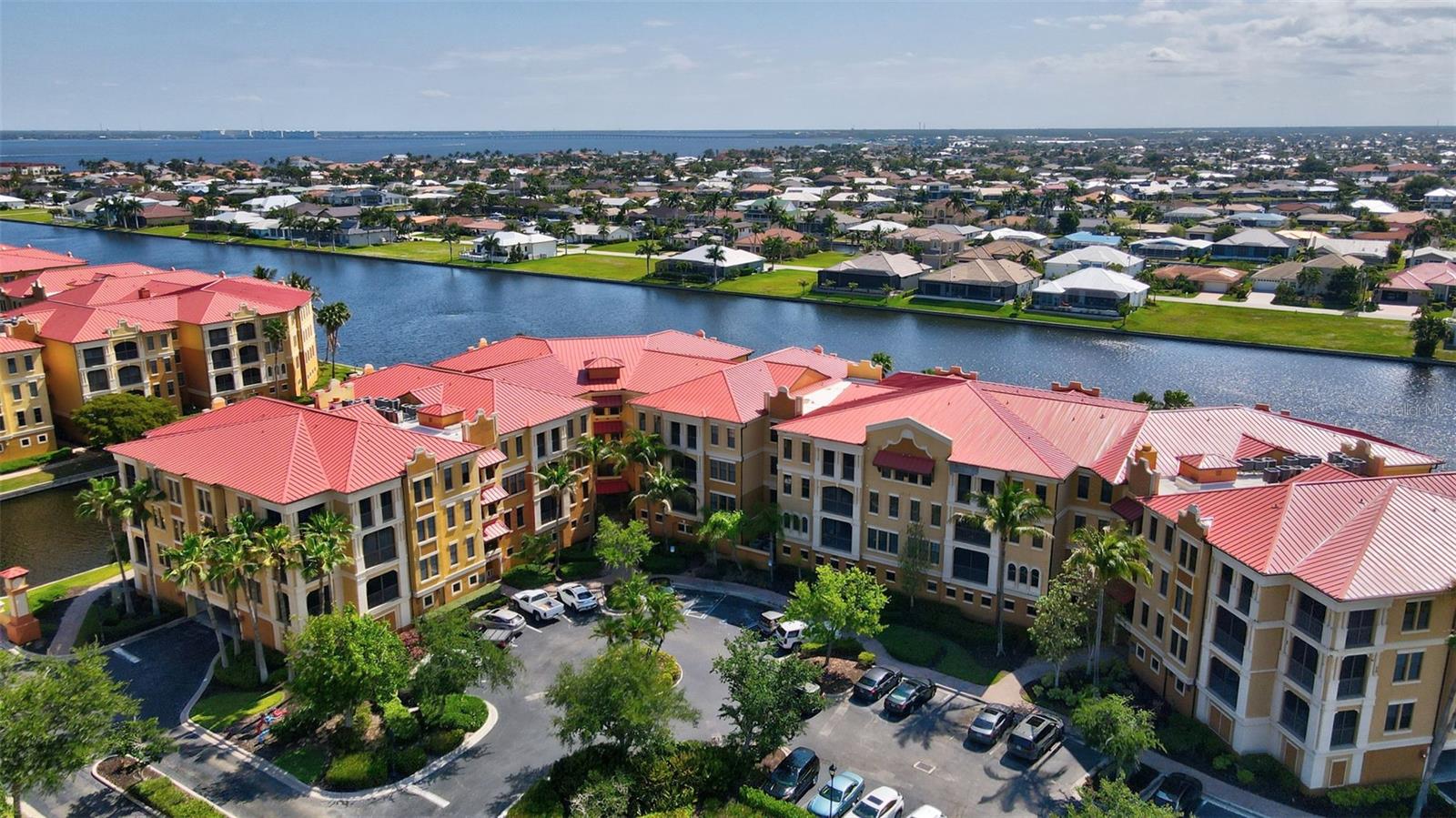 98 Vivante Boulevard, FL