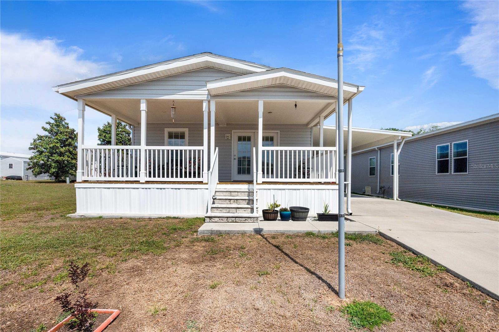 10042 Collingwood Avenue, FL