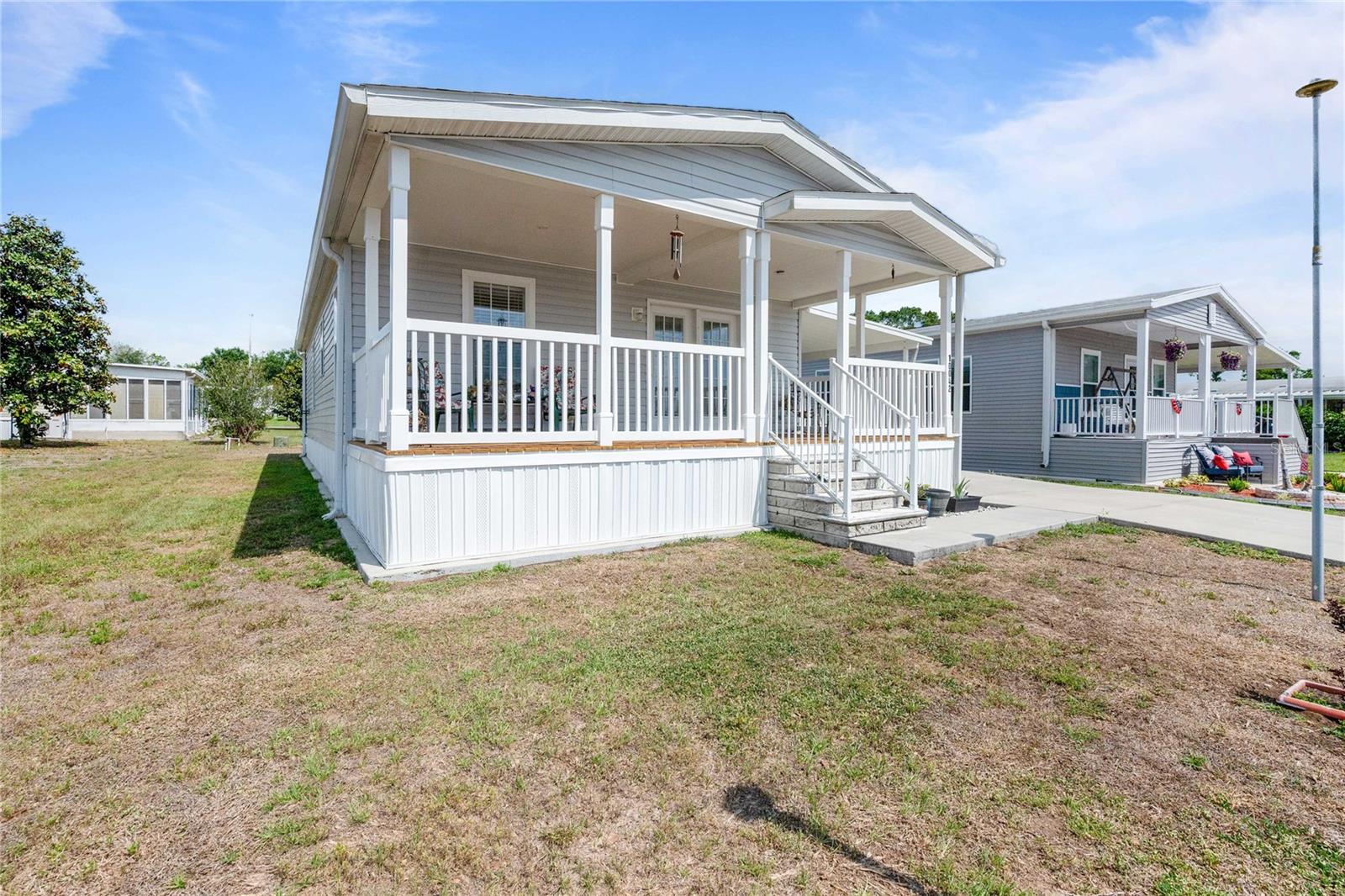 10042 Collingwood Avenue, FL