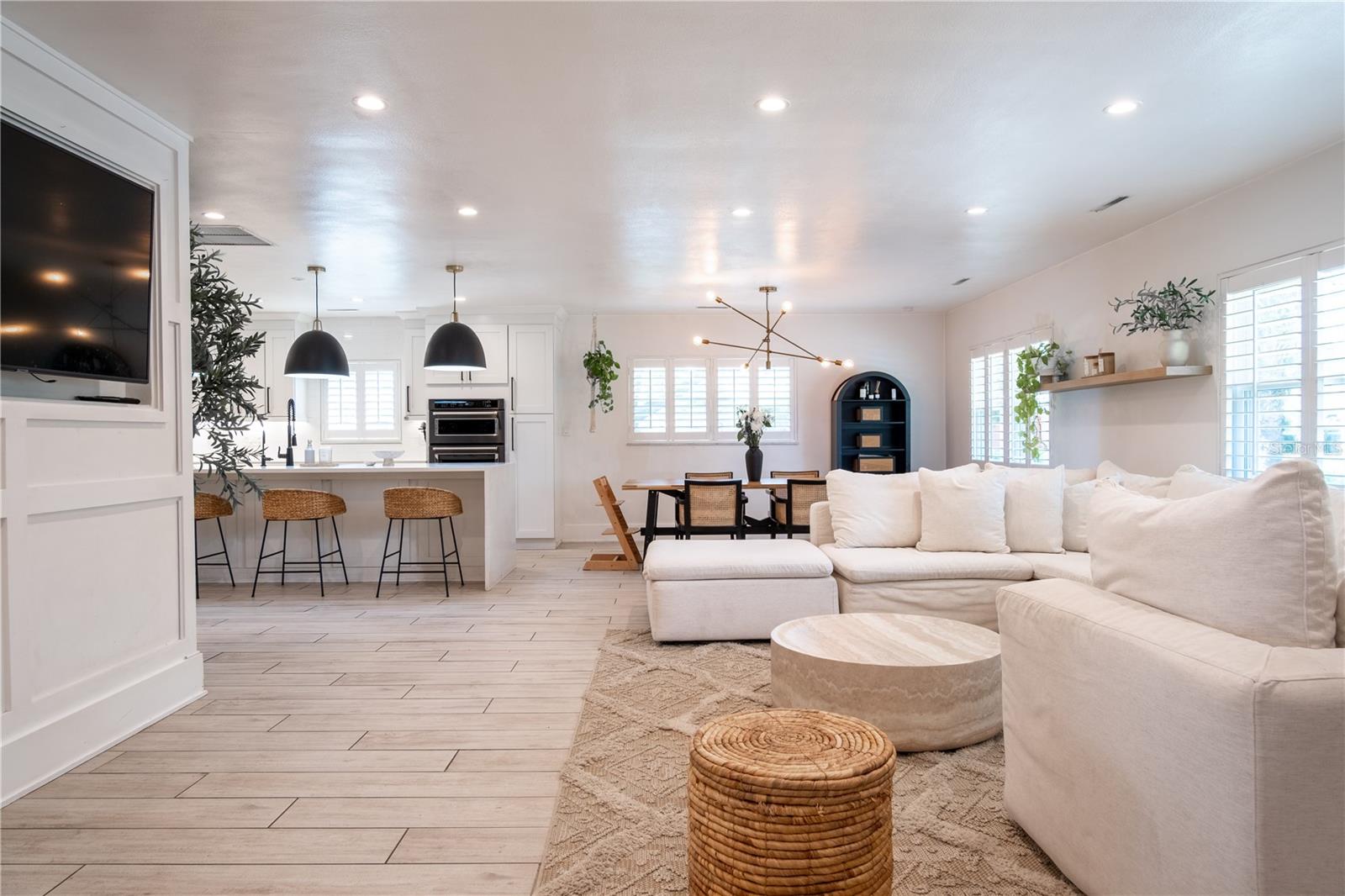 2232 Banchory Road, FL