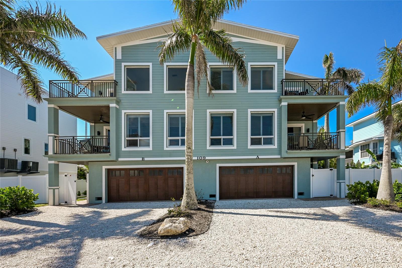 109 6th St N #A & B, FL
