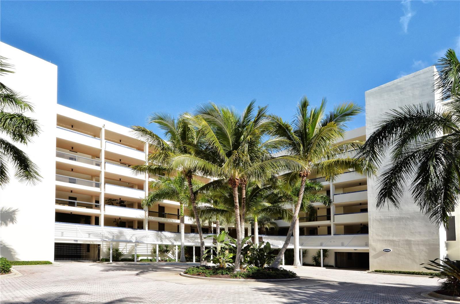 1930 Harbourside Dr #122, FL