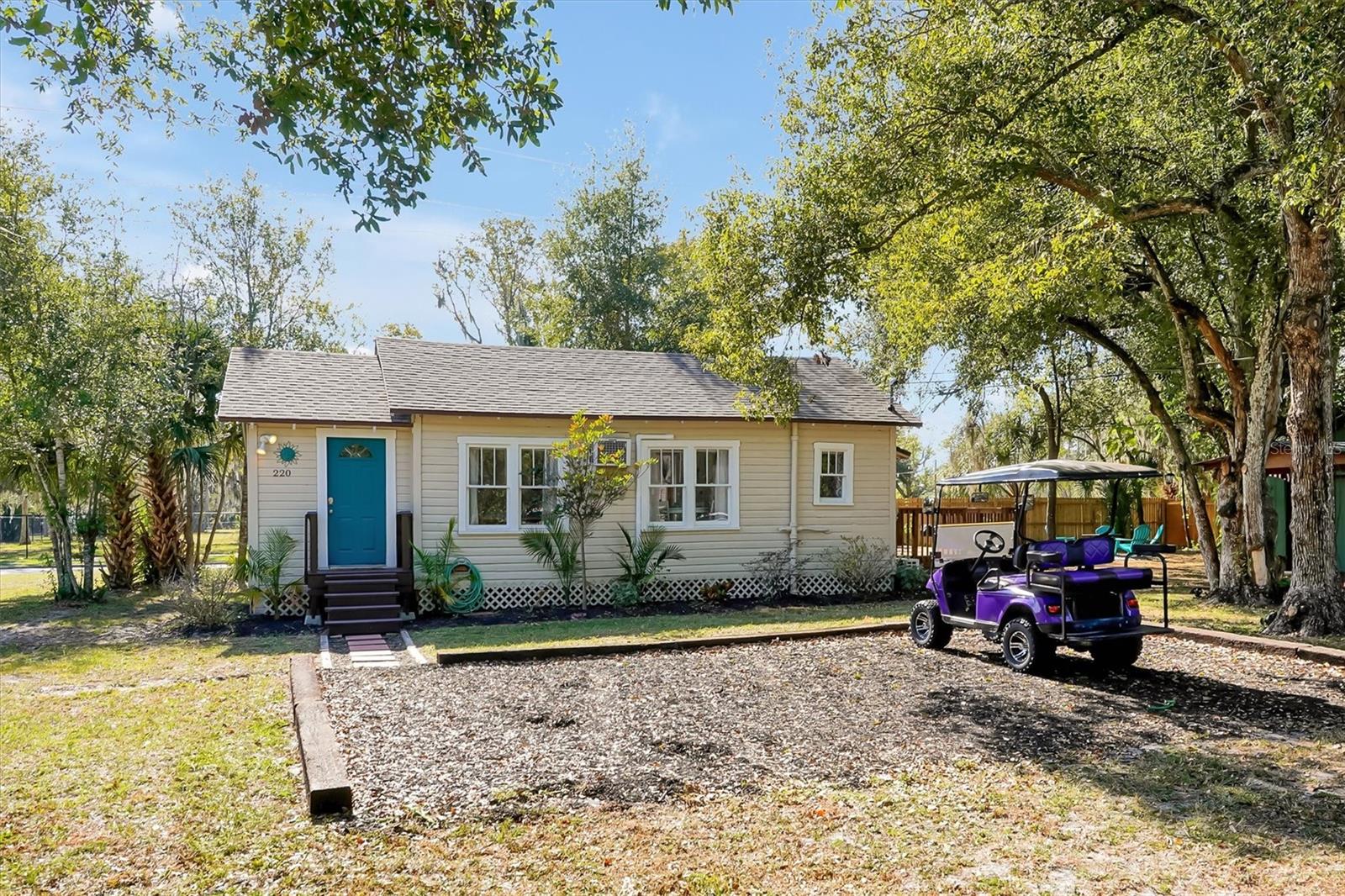 220 Avocado Avenue, FL