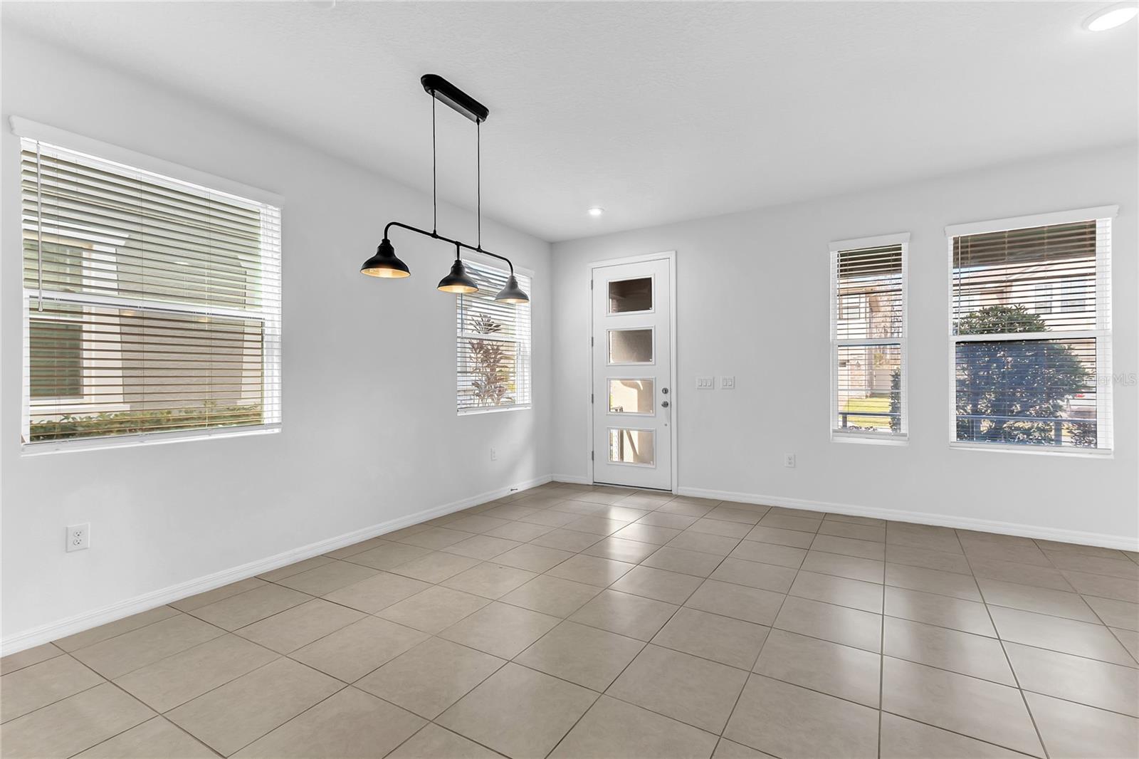 2274 Centerra Loop, FL