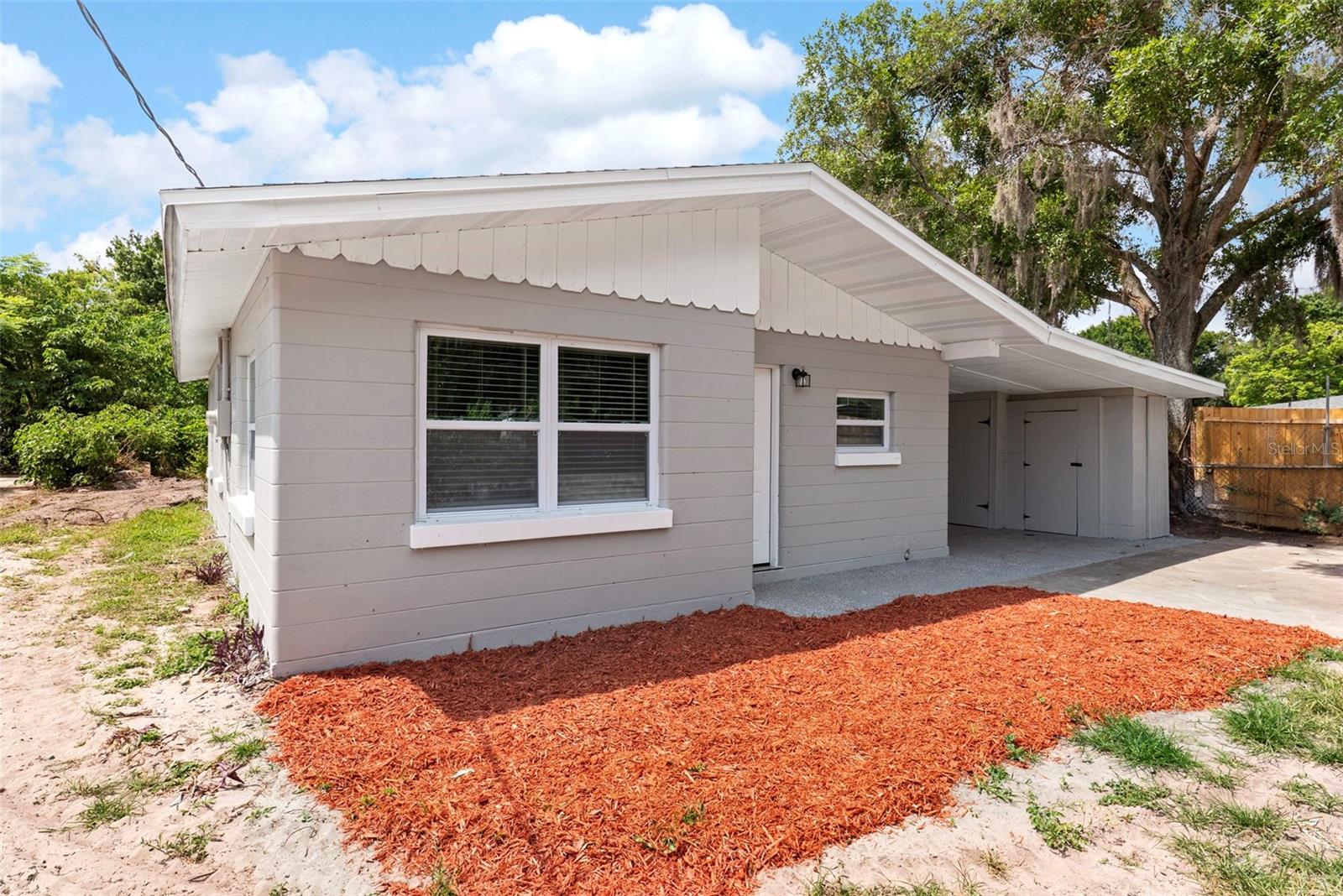 2826 Avenue Q, FL