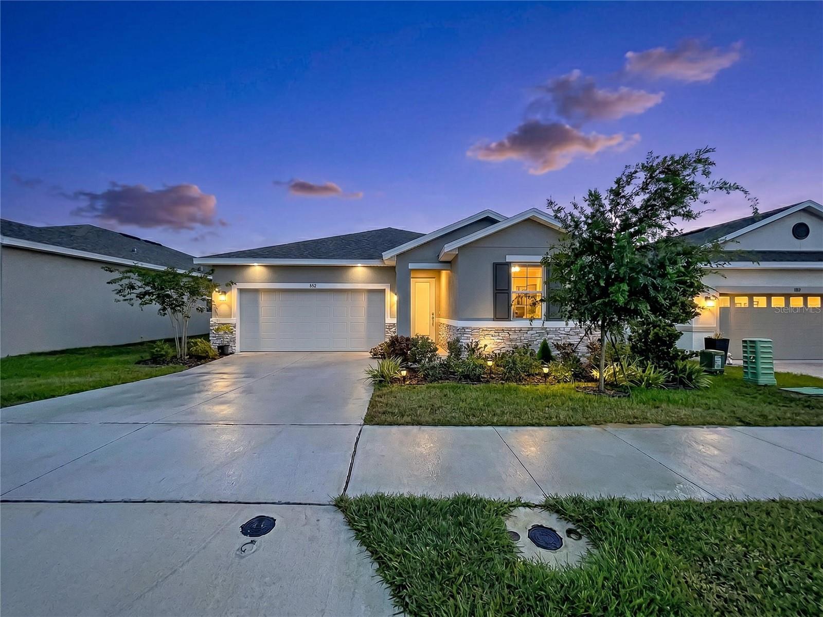 858 Ballantyne Drive, FL