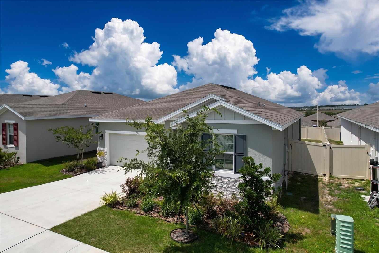 858 Ballantyne Drive, FL