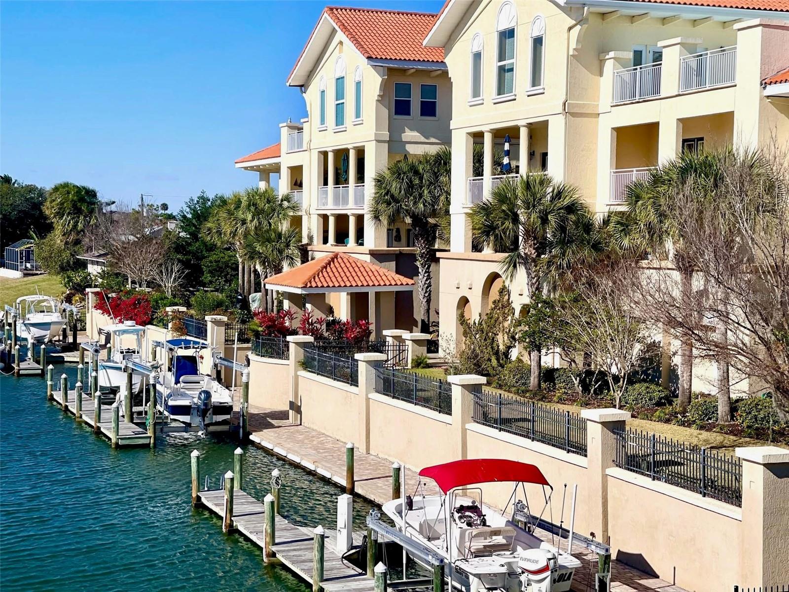 200 Bella Harbor Court, FL