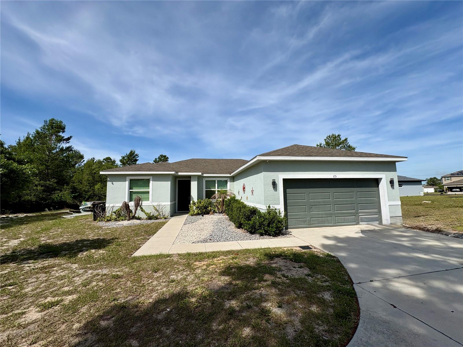 65 Zinnia Ln E, FL
