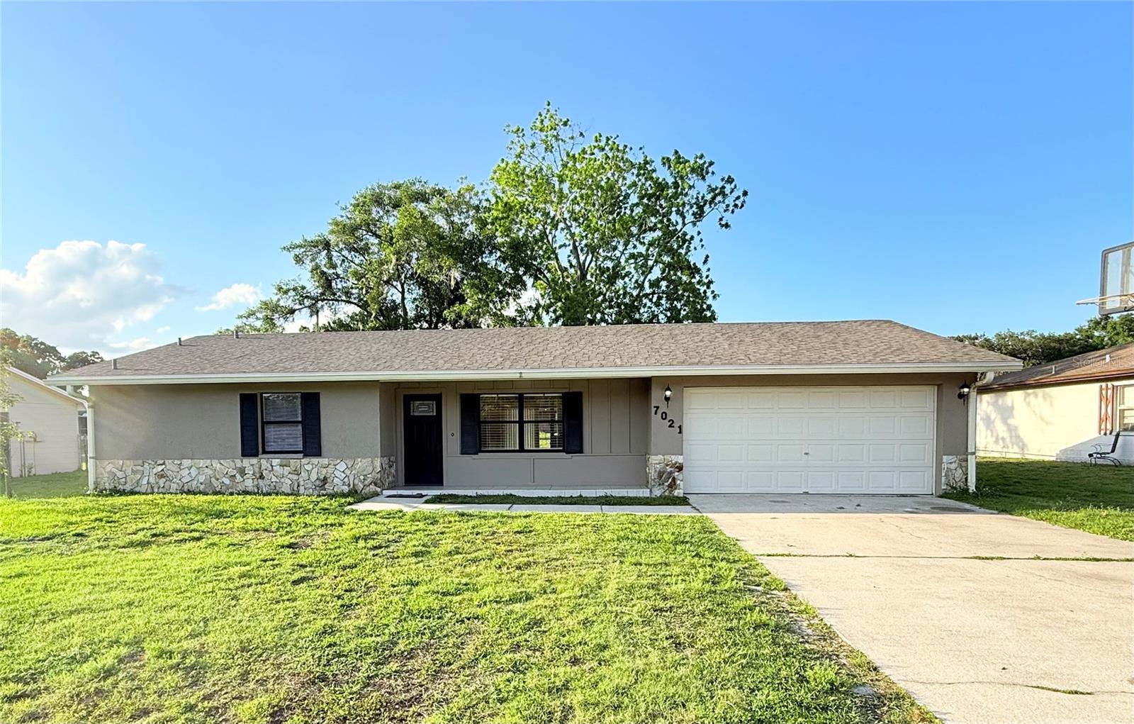 7021 Sheffield Drive, FL