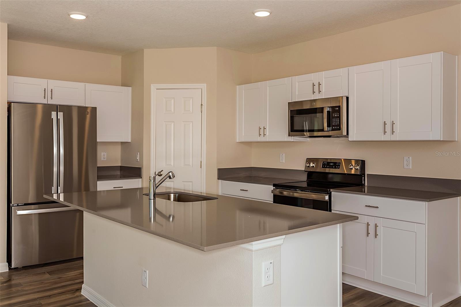 33569 Noble Creek Place, FL
