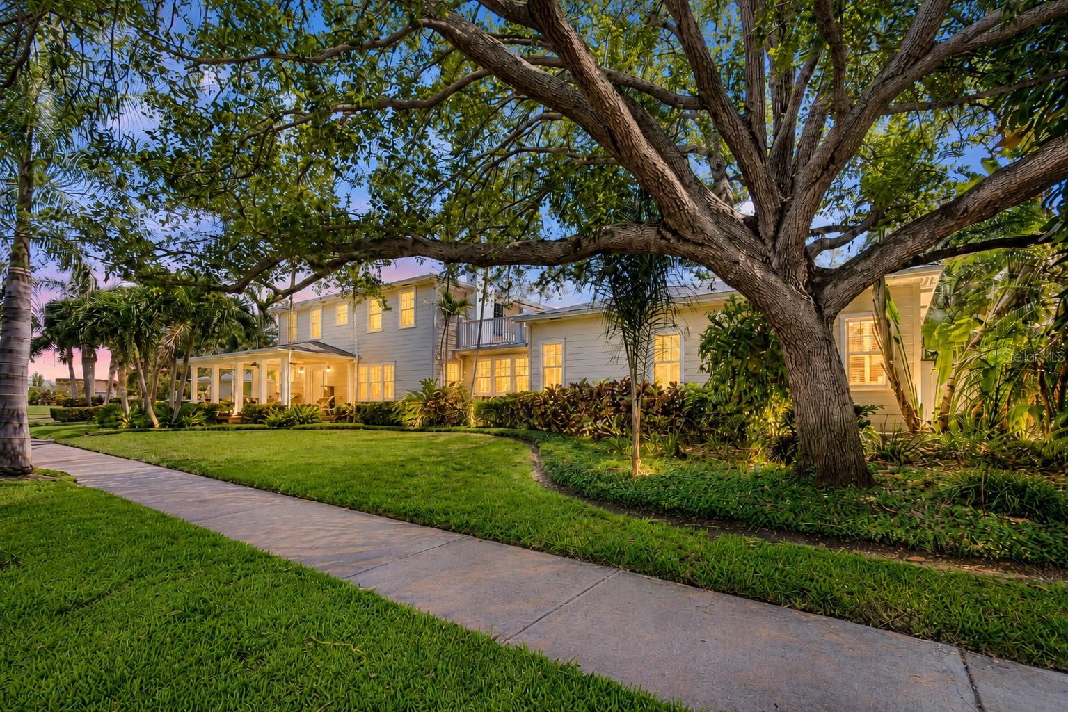 556 21st Avenue, FL