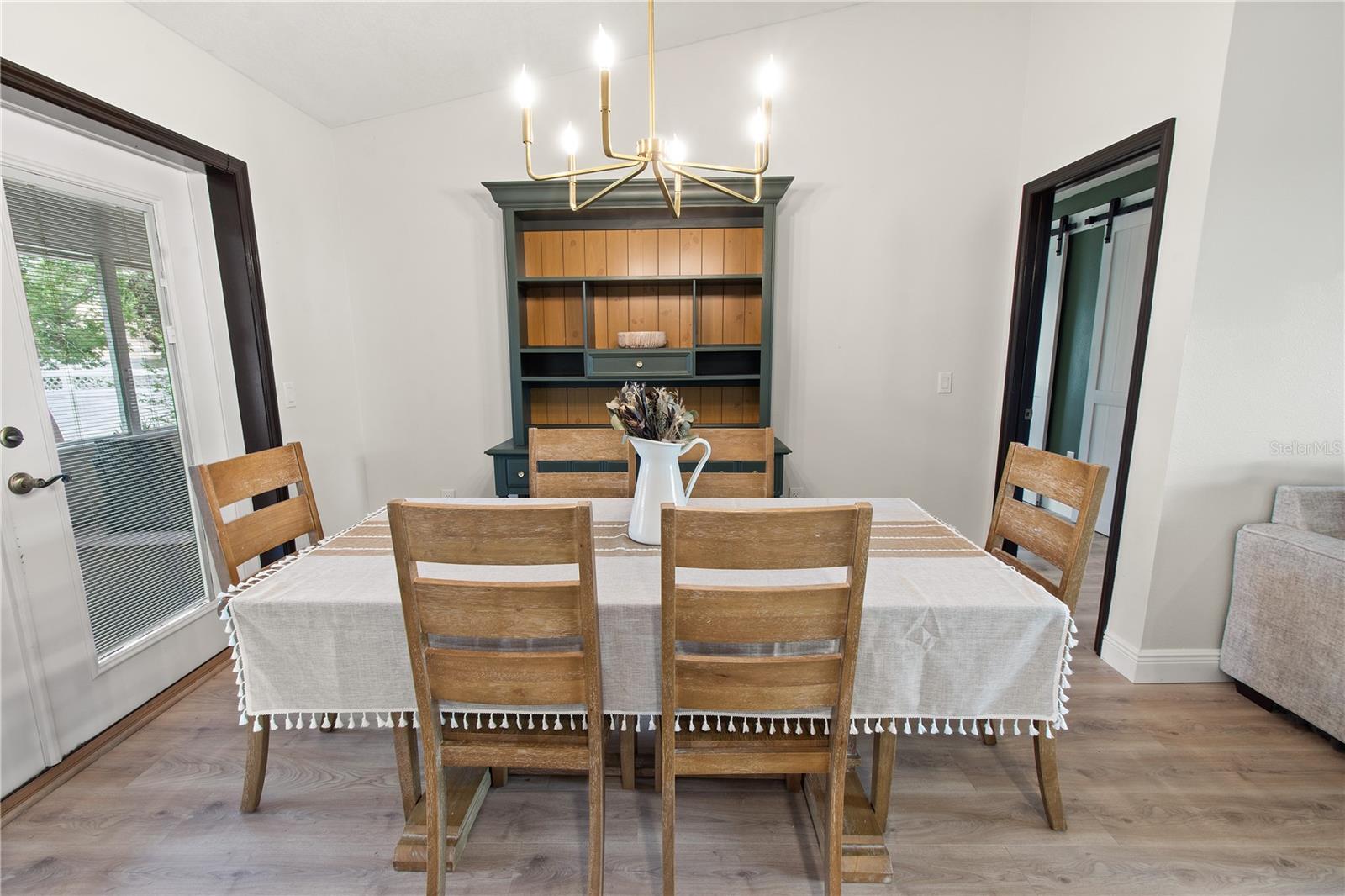 5432 Highlands Vue Lane, FL