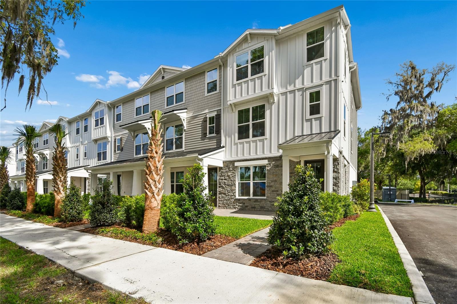 194 Pasquala, FL