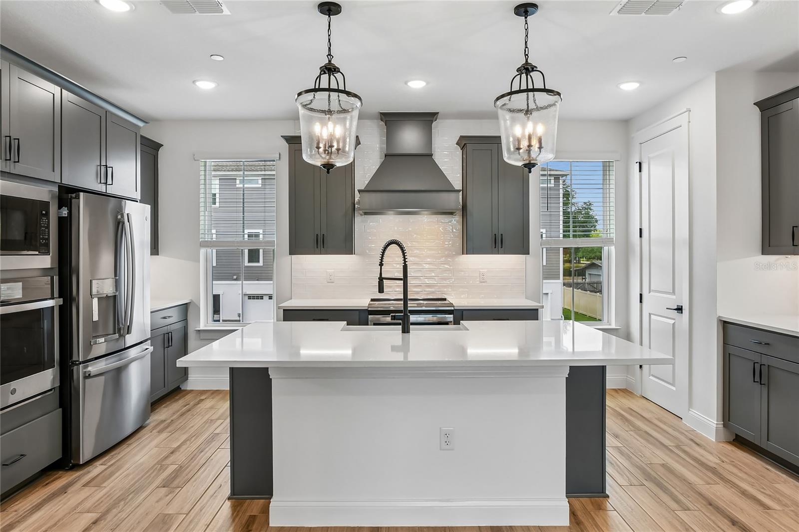 218 Pasquala, FL