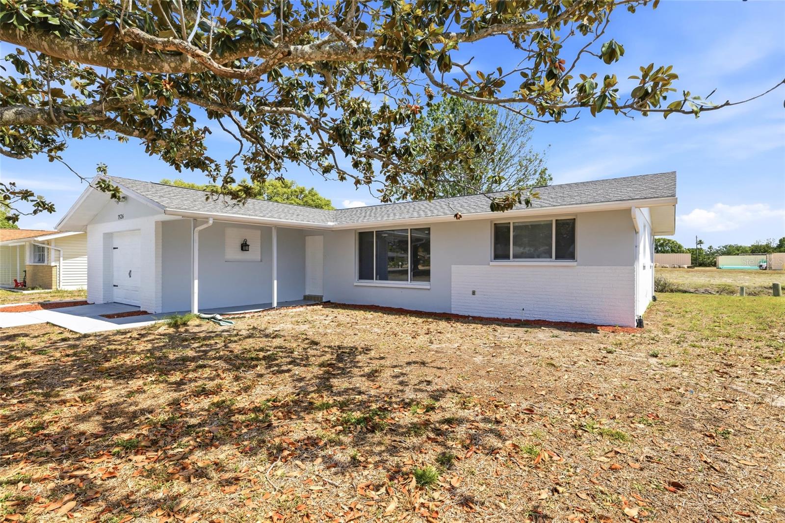 7526 Pineapple Lane, FL