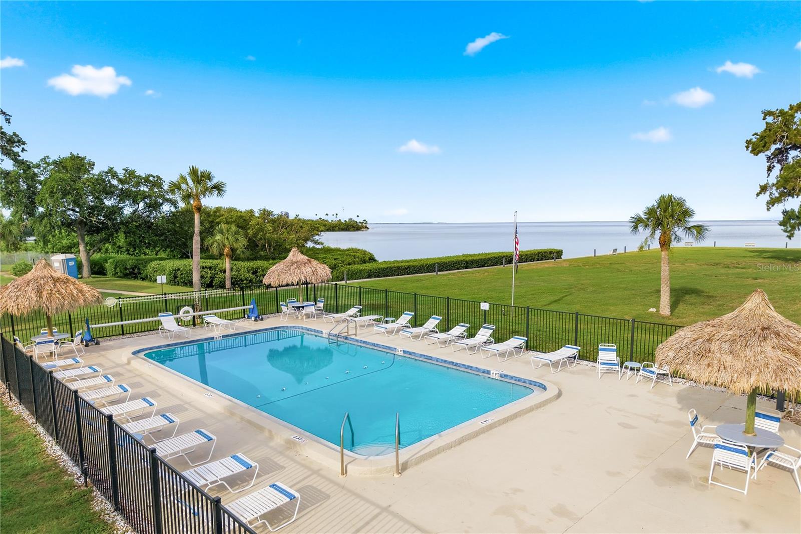 18 Windrush Bay Drive, FL