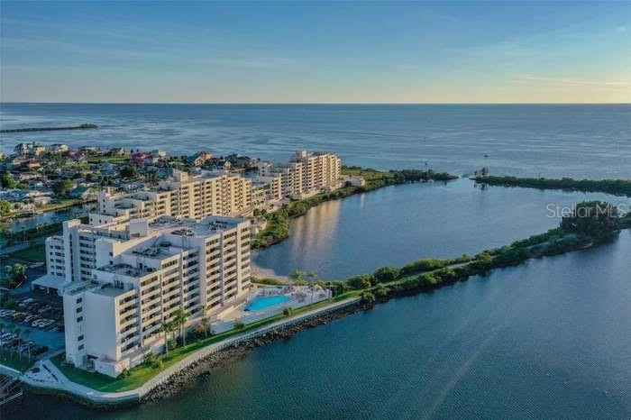 6035 Sea Ranch Drive, FL