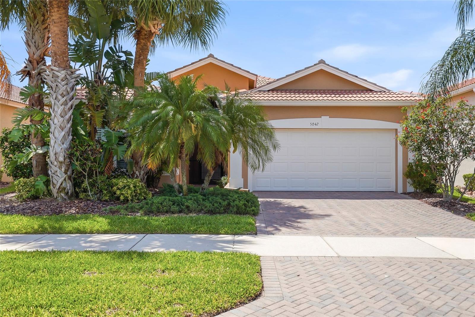 5042 Sandy Brook Circle, FL