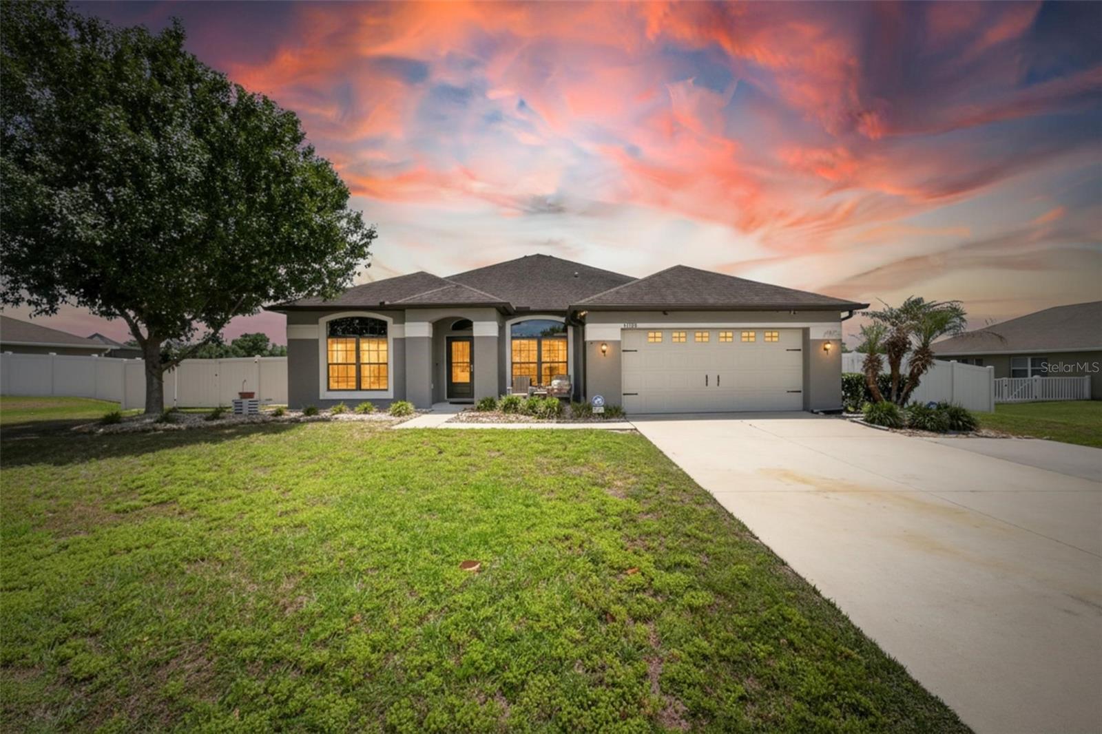 32138 Oak Glen Dr, FL