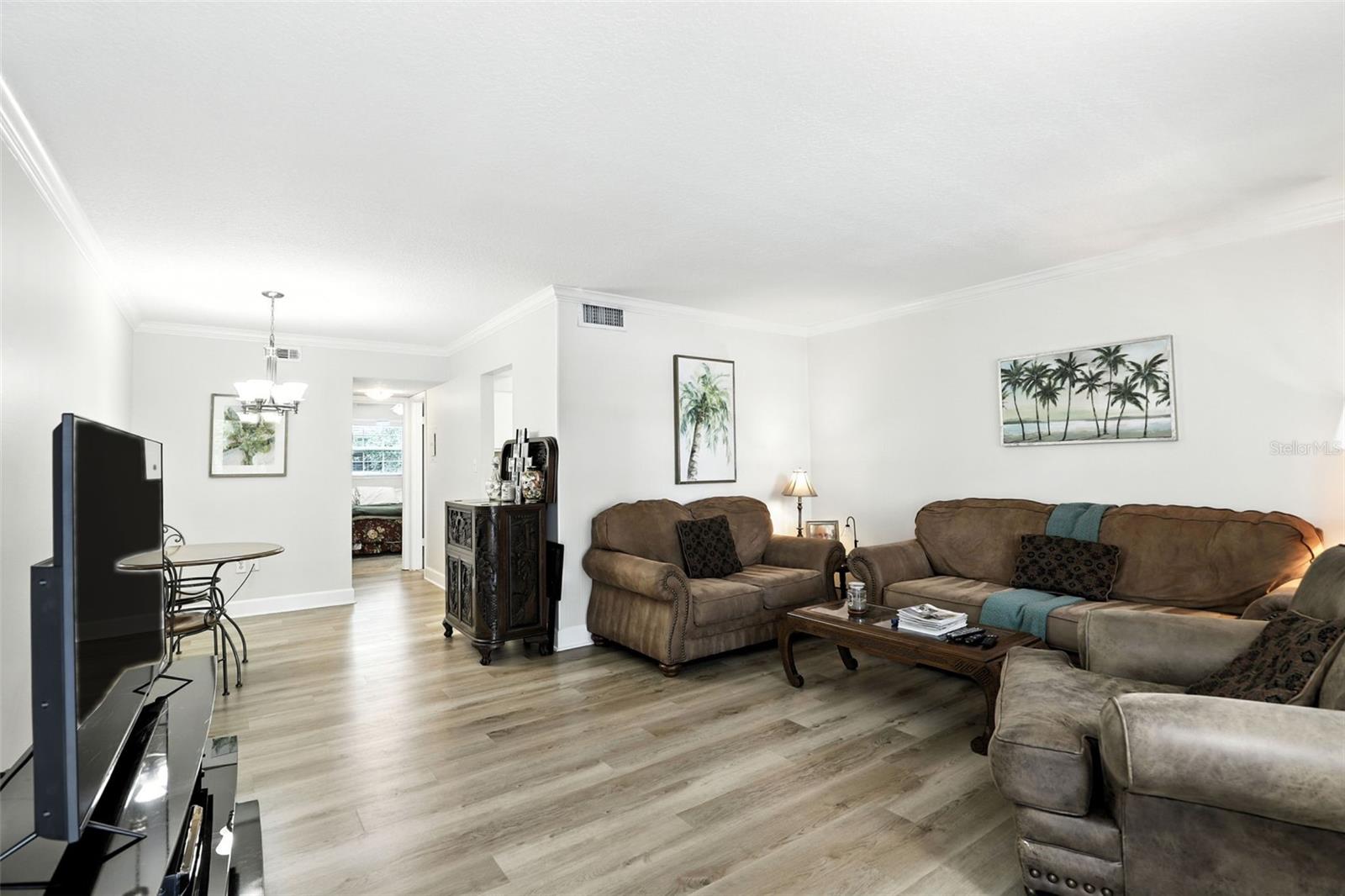 2500 Lee Road, FL