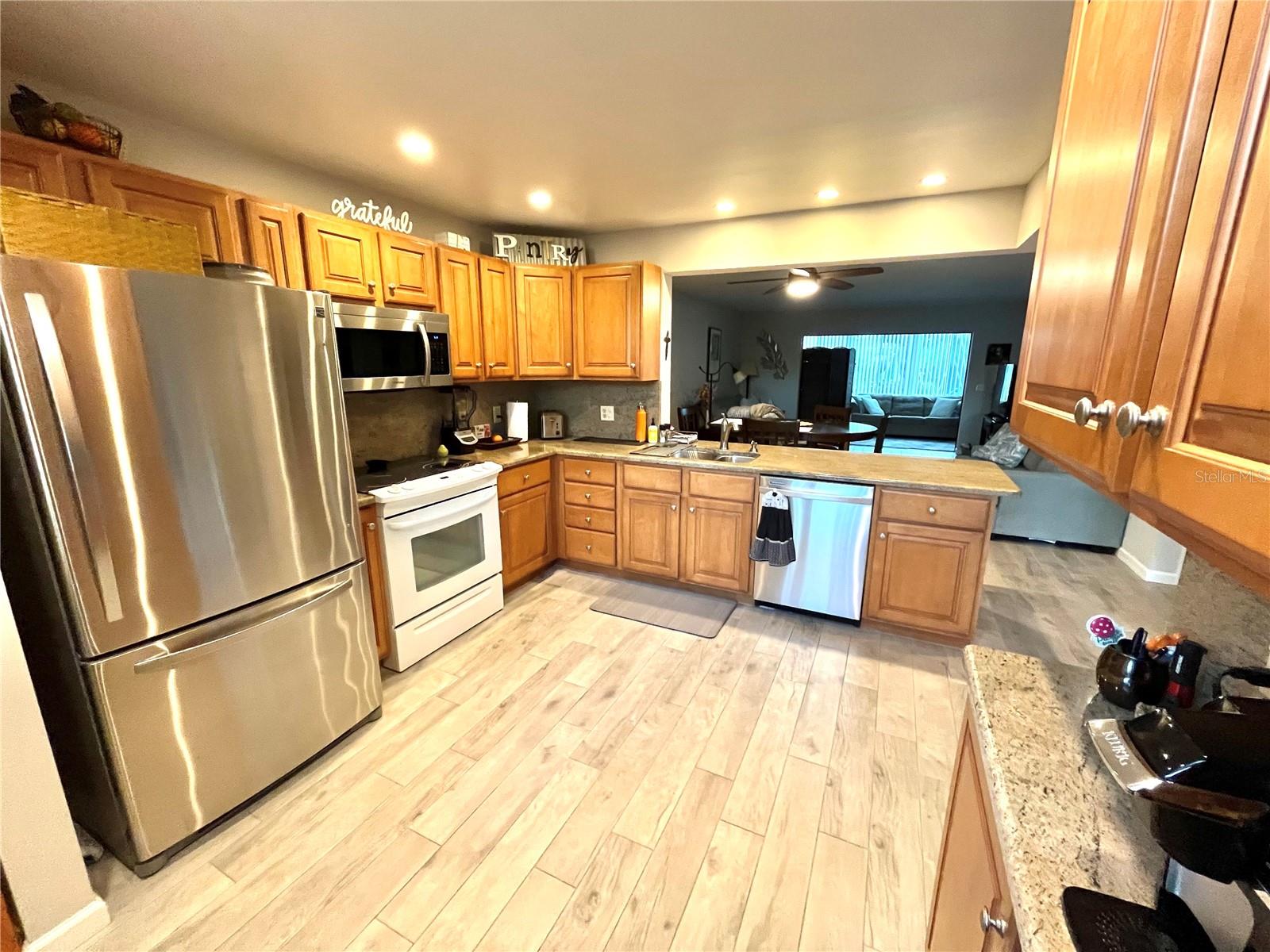 335 Springdale Drive, FL