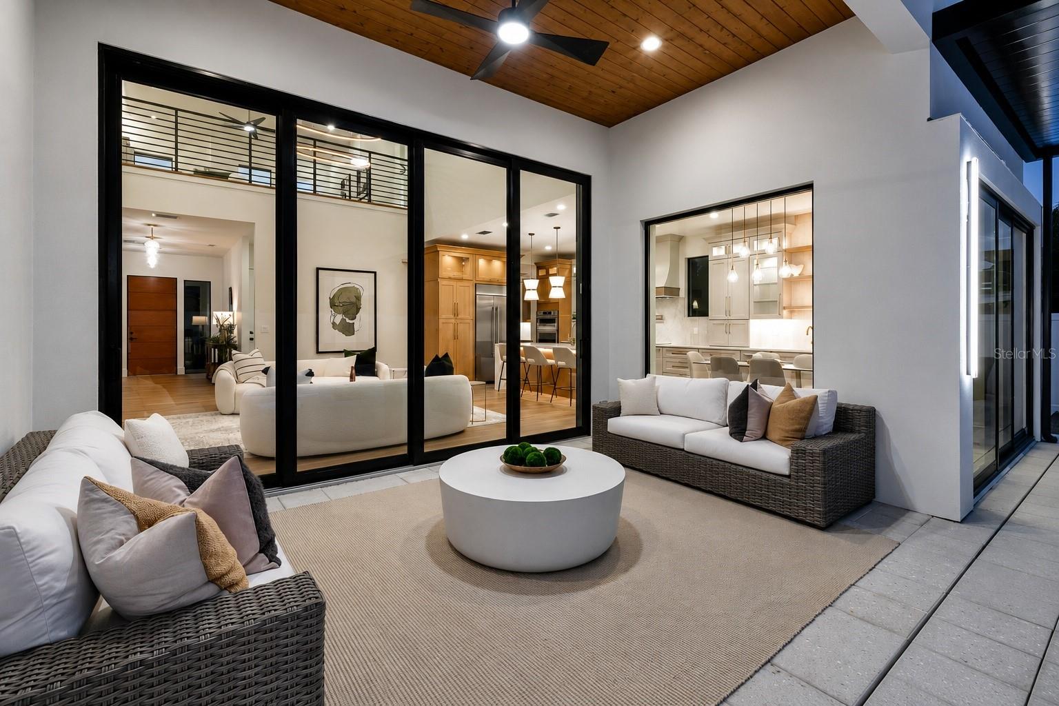 2121 Clematis Court, FL