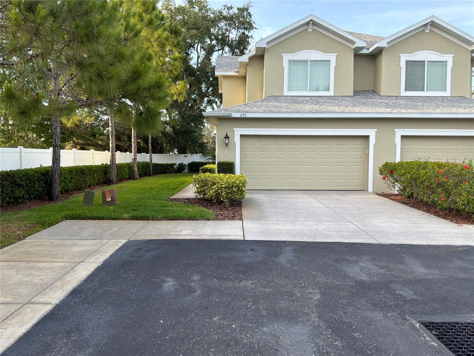 295 Harbor Drive, FL