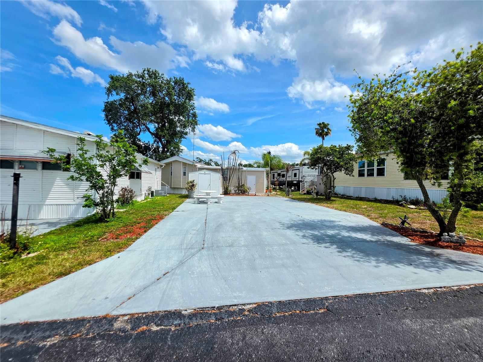 7336 International Cir, FL