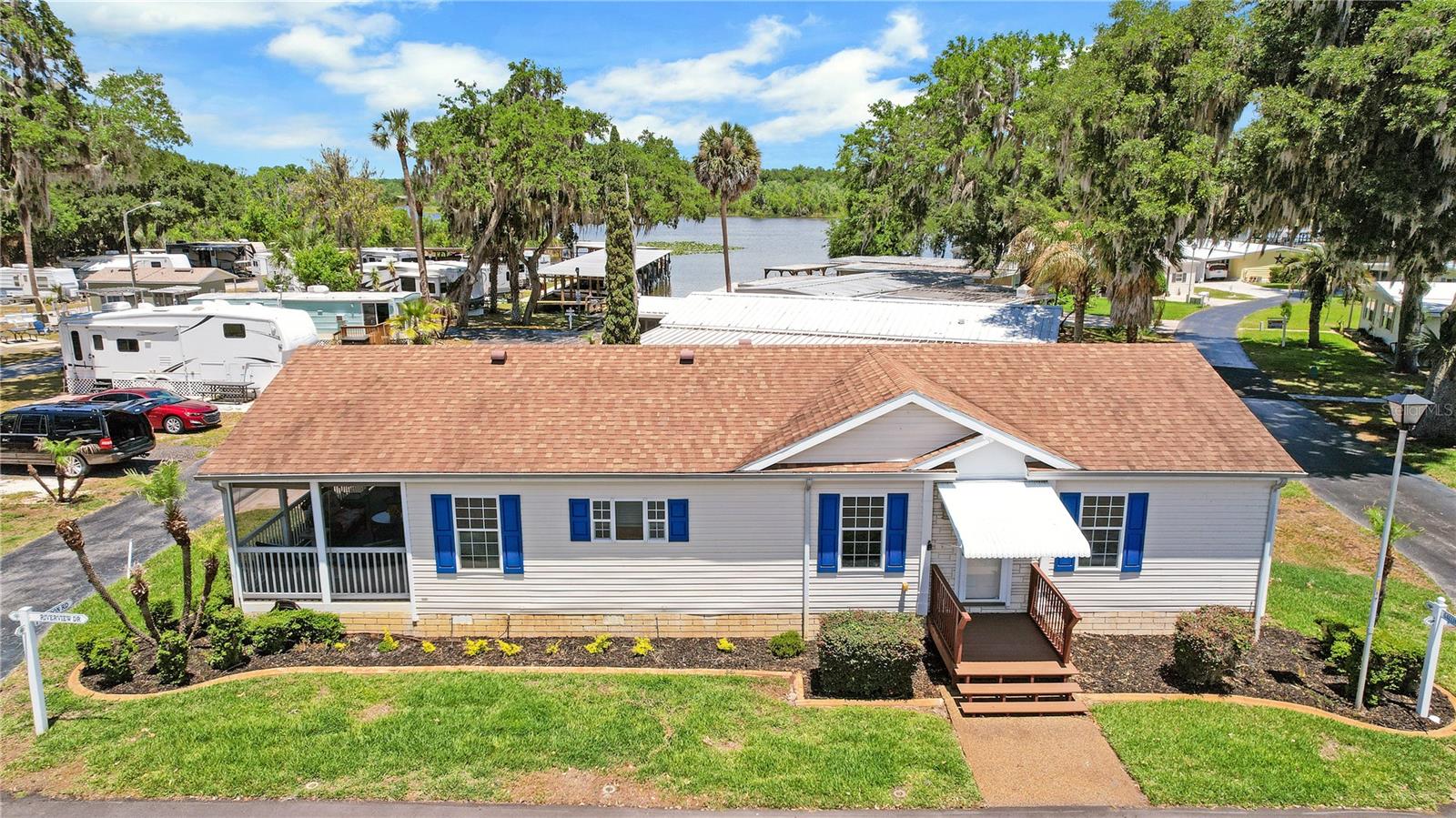 15 Riverview Dr, FL