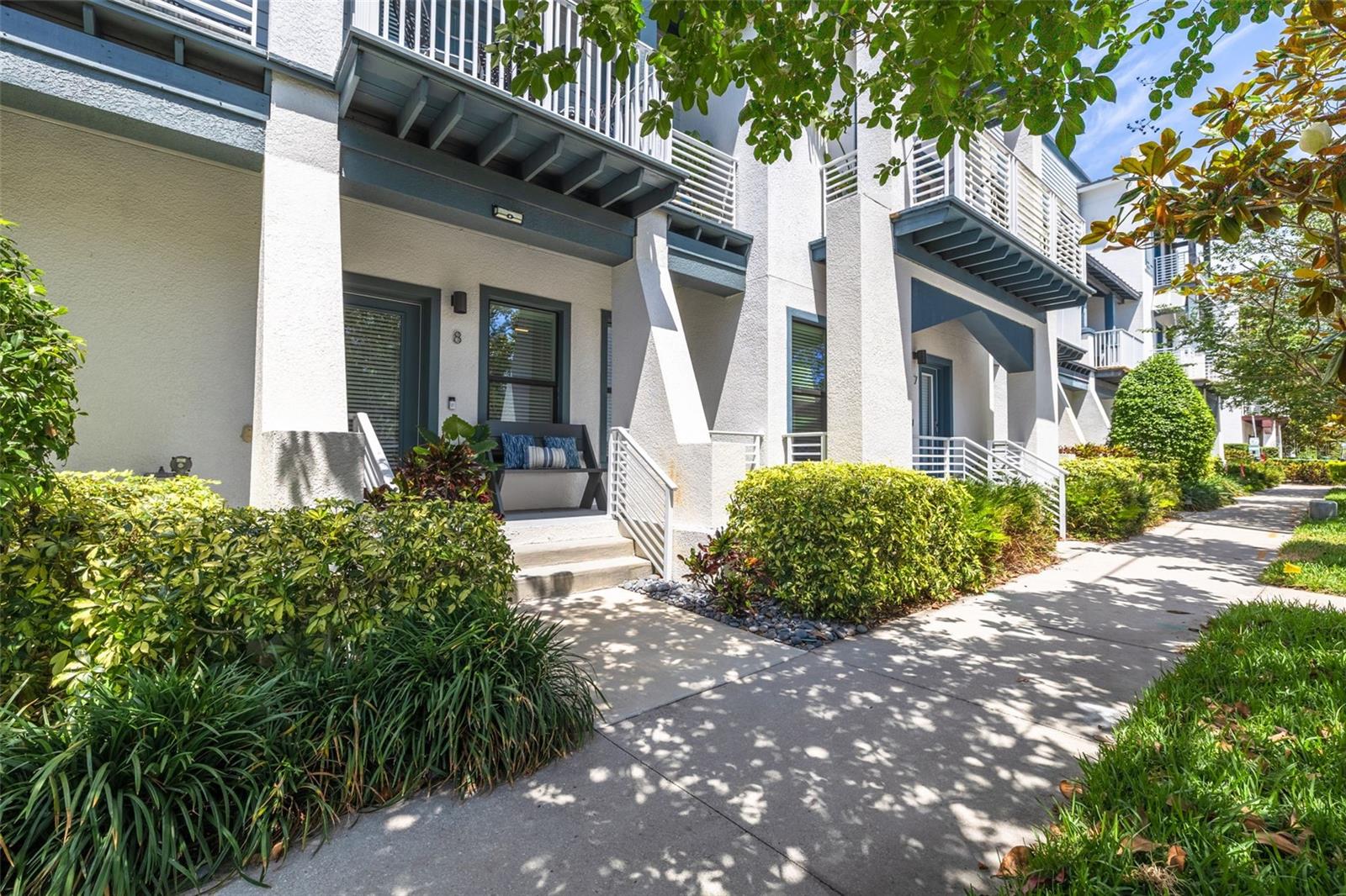 946 Highland Avenue, FL