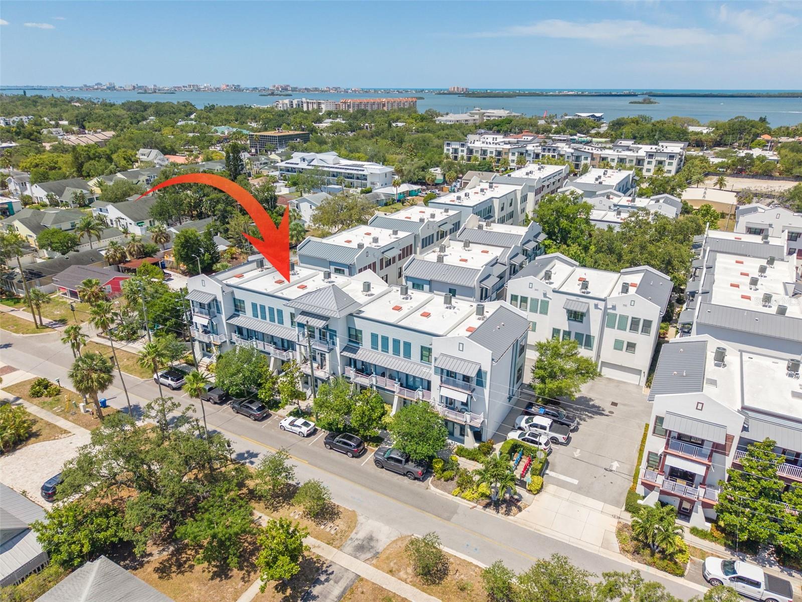 946 Highland Avenue, FL