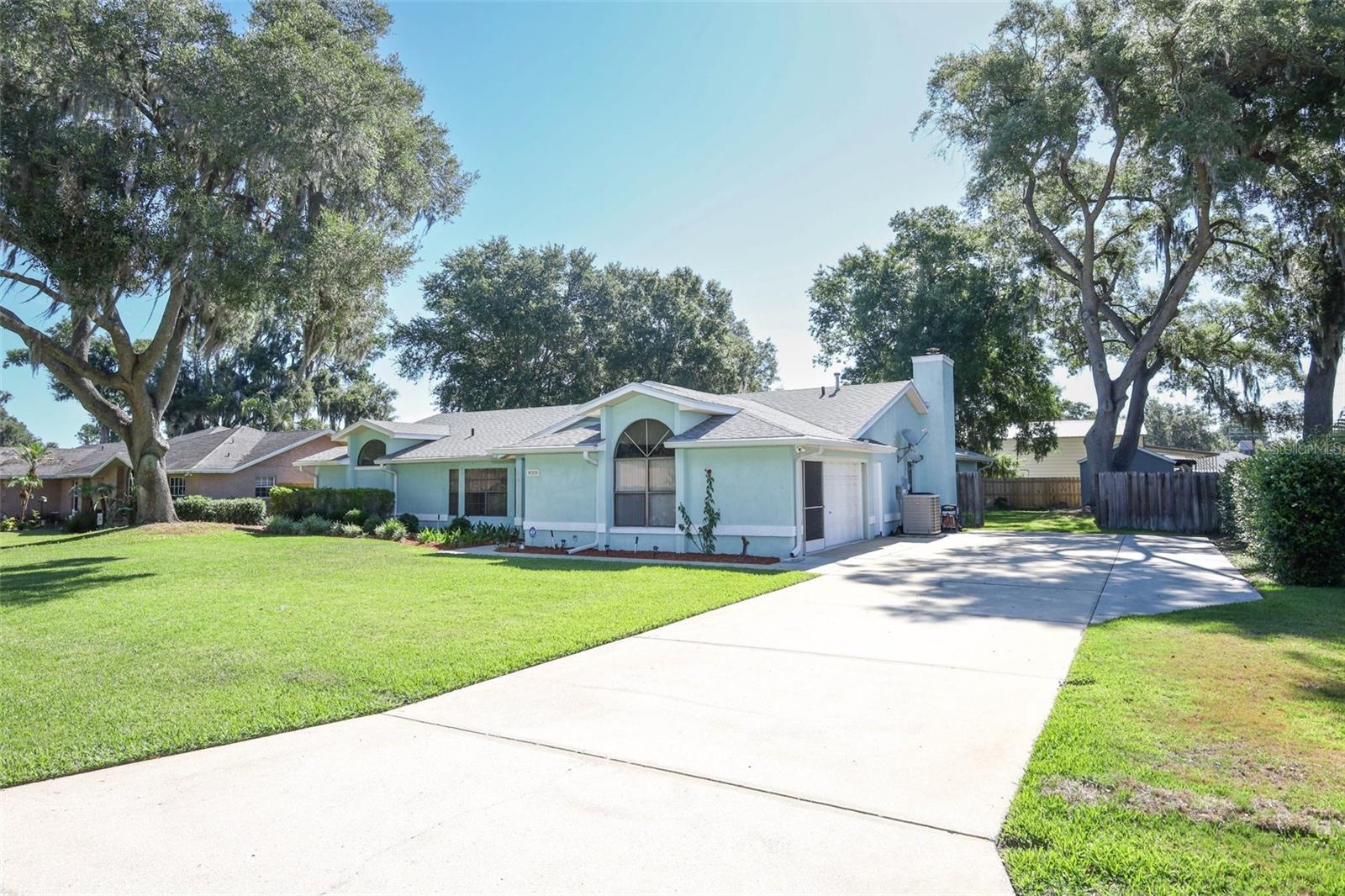 610 Yorktown Drive, FL