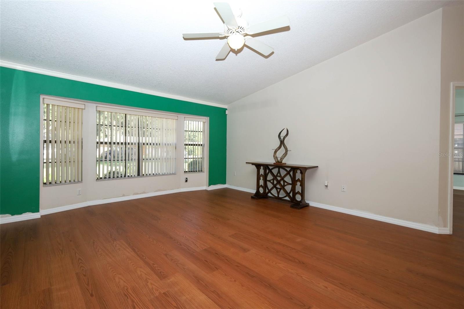610 Yorktown Drive, FL