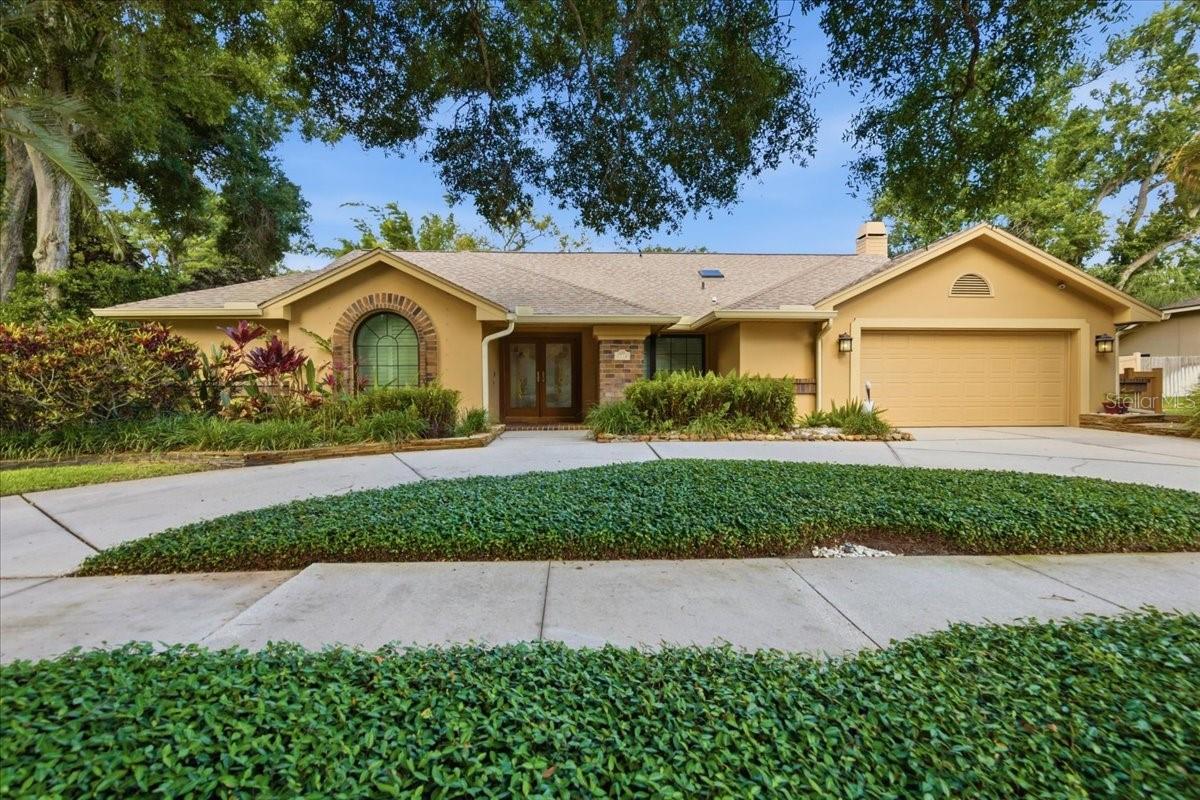 2716 Country Woods Ln, FL