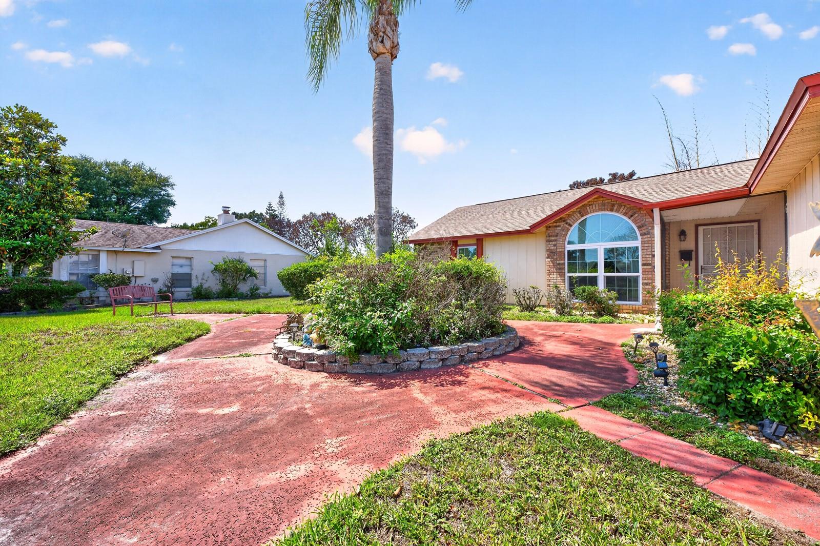 87 Florida Parkway, FL