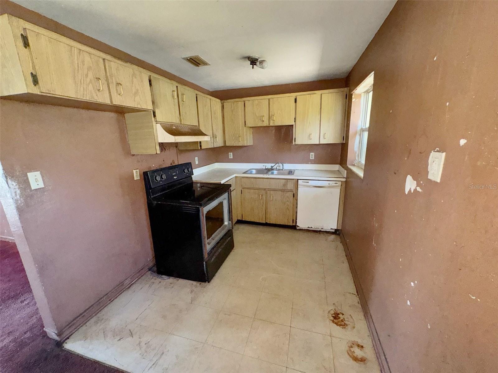 2841 Amelia Street, FL
